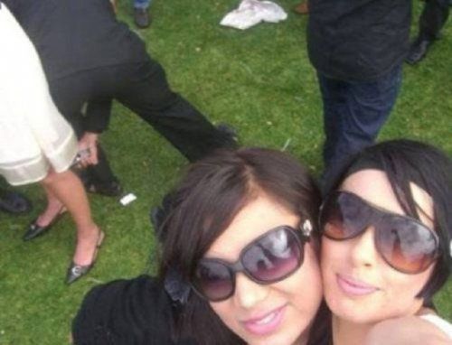 man_taking_upskirt_photo_06