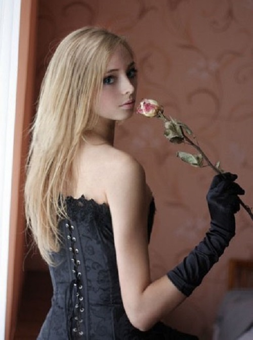 Alina-Kovalevskaya-27