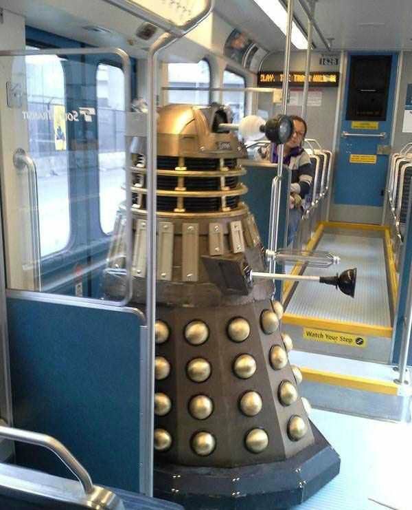 weird_people_in_Train08
