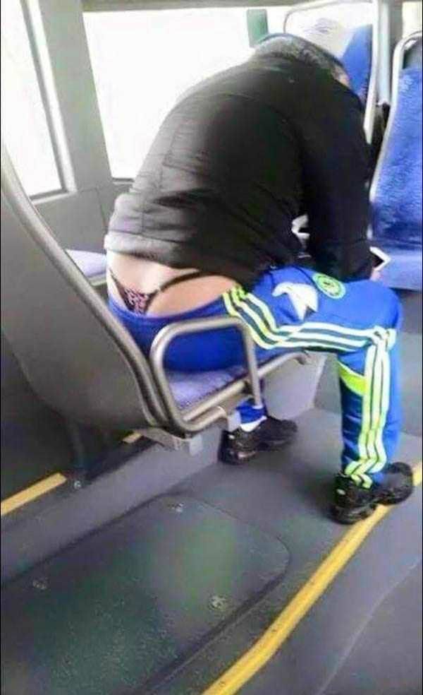 weird_people_in_Train17