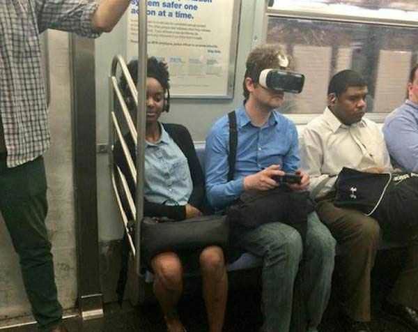 weird_people_in_Train21