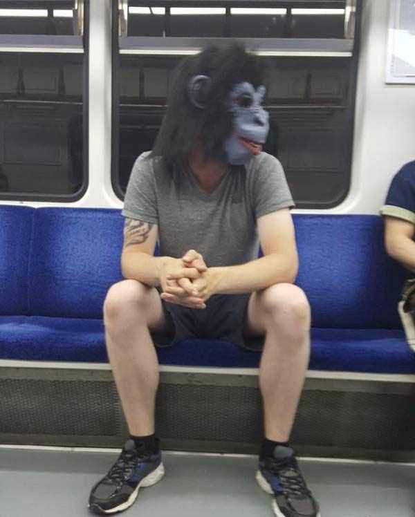 weird_people_in_Train23