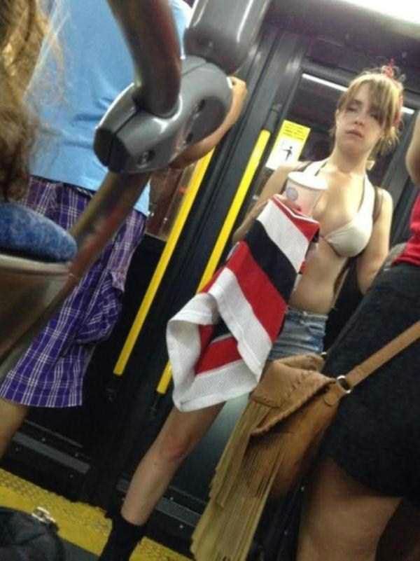 weird_people_in_Train37