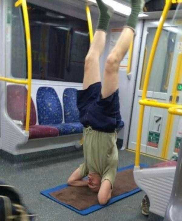 weird_people_in_Train39